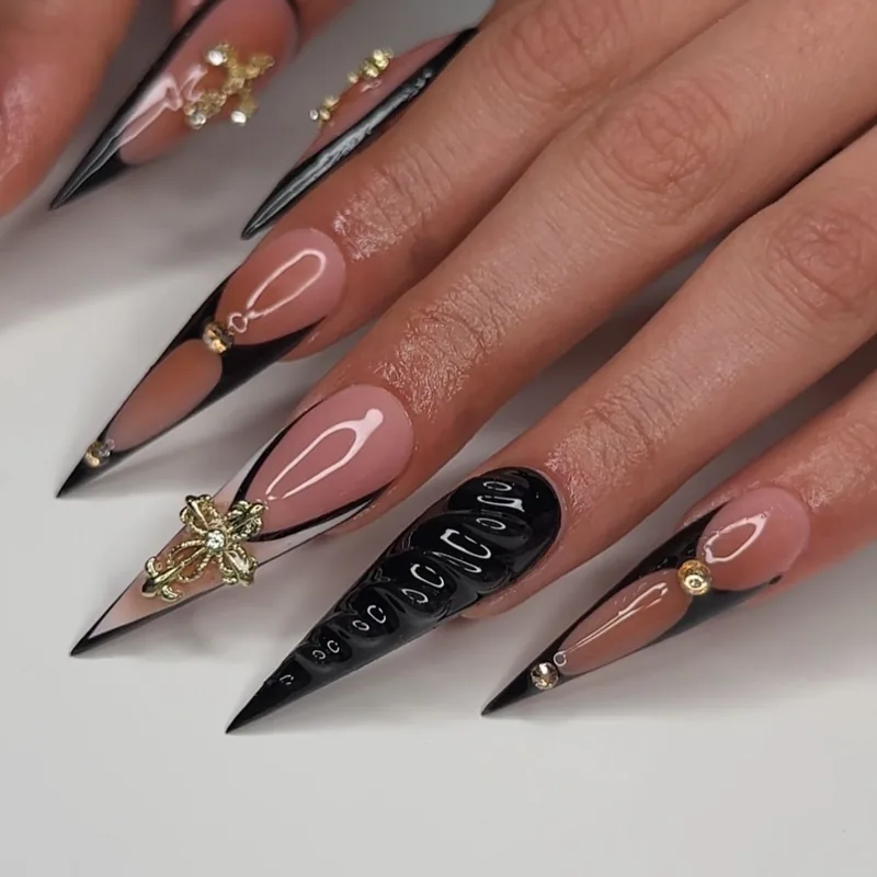 Stiletto Nail Art