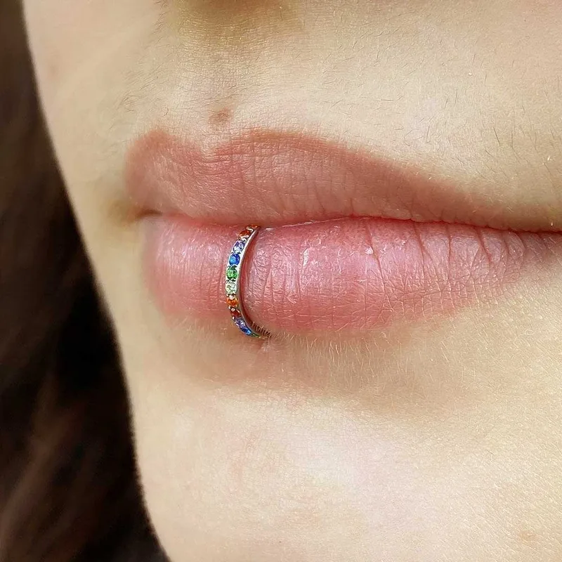 Dudak Piercing